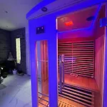 Le Clos Fleuri 4*