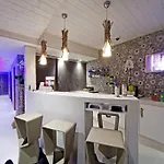 Le Clos Fleuri ゲストハウス