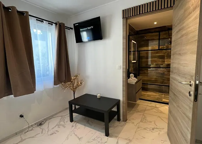 Le Clos Fleuri Gasthof